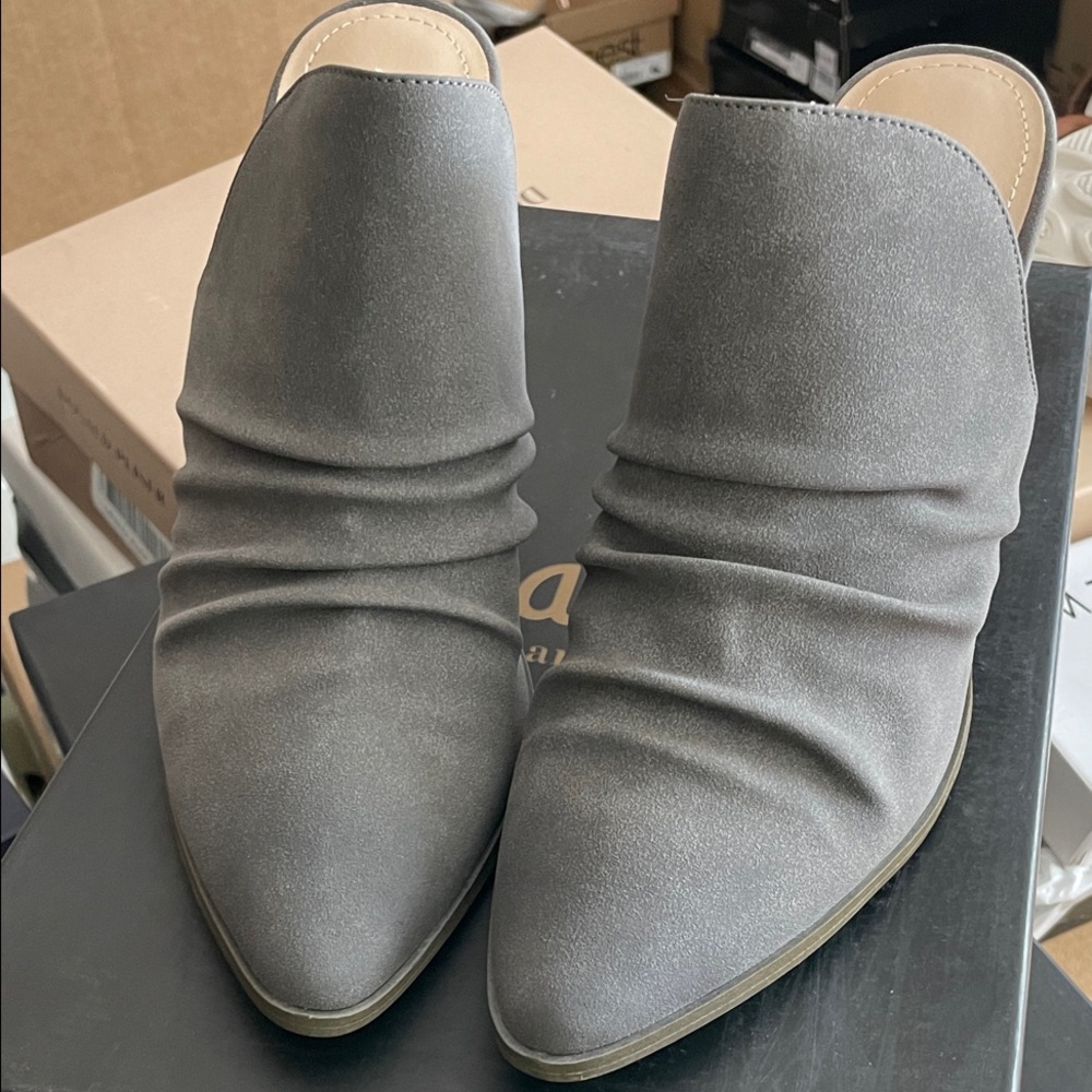 Charles by Charles Davis Gray Heeled Mules-New-Women's Size 8